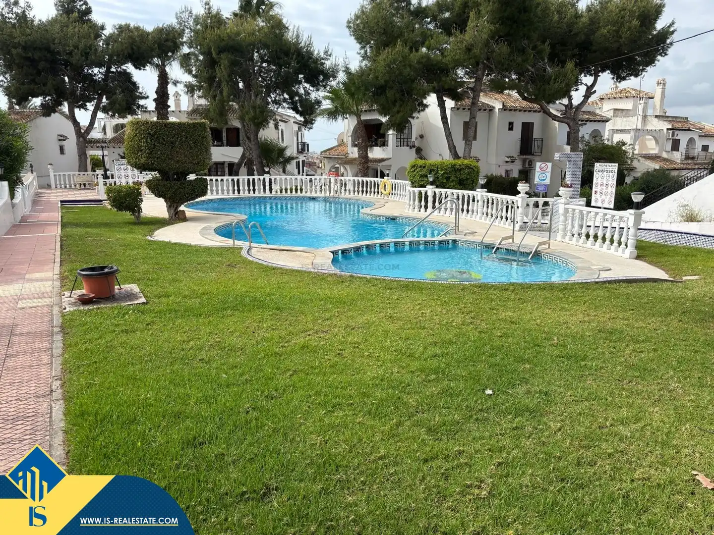 Piso con piscina en venta en Nueva Torrevieja - Aguas Nuevas