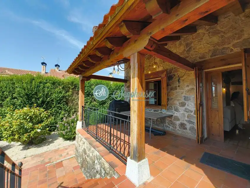 Terraza de Casa o chalet en venta en Palazuelos de Eresma con Calefacción, Terraza y Amueblado