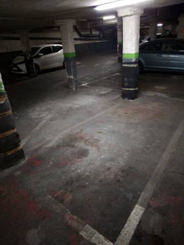 Garaje en Alquiler en Via Augusta, 48 en Vila de Gràcia