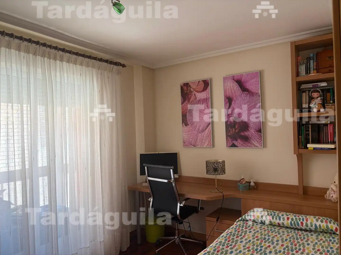 Dormitori de Pis en venda en Salamanca amb Calefacció i Balcó