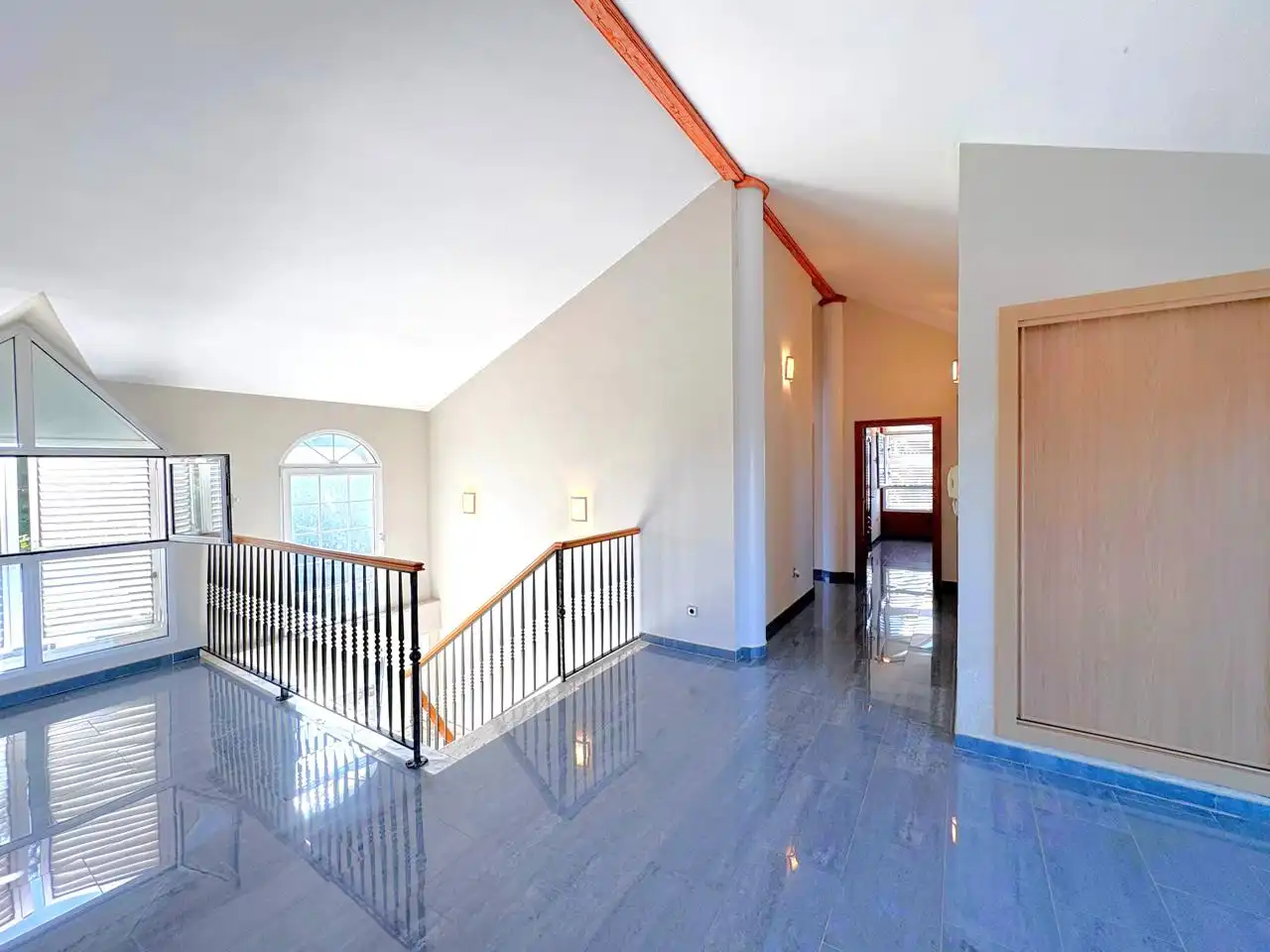 Casa o chalet en venta en Chiva con Aire acondicionado, Jardín privado y Terraza