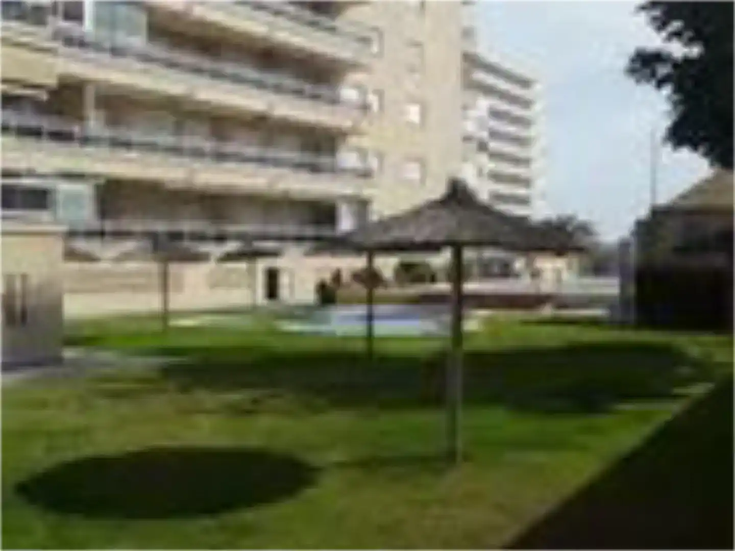 Garten von Wohnung zur Miete in  Valencia Capital mit Klimaanlage, Schwimmbad und Balkon