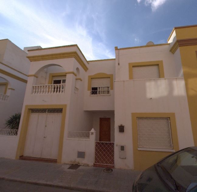 Exterior view of Duplex for sale in  Almería Capital