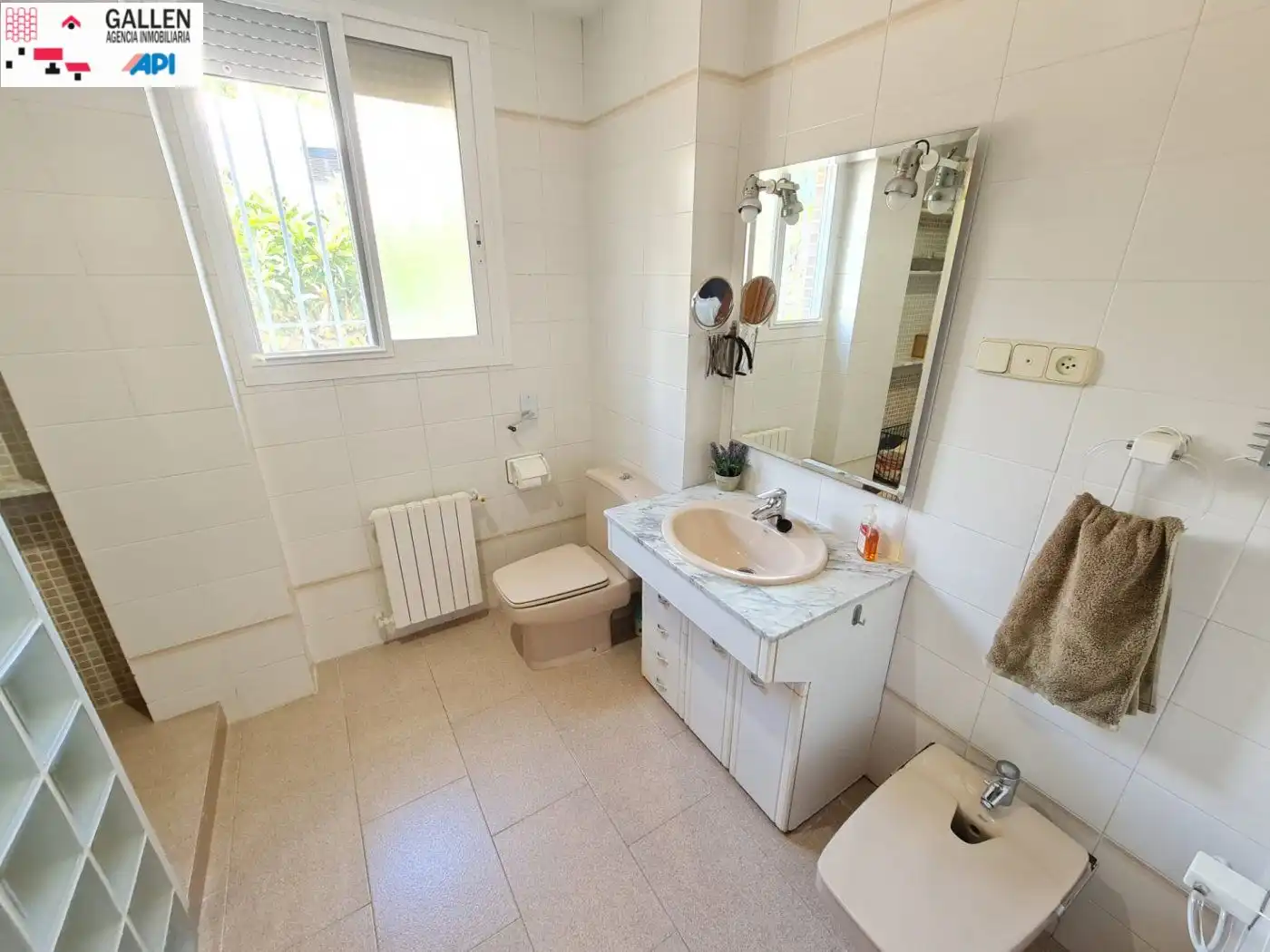 Casa o xalet en venda a Montornés - Las Palmas - El Refugio