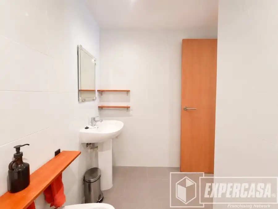Baño de Piso en venta en Llíria con Terraza y Trastero