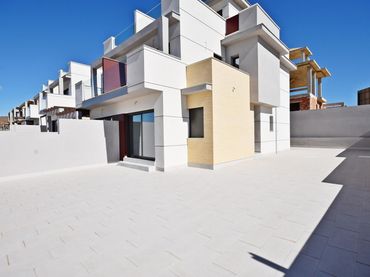 Maison jumelée avec piscine à vendre à Puerto de Mazarrón