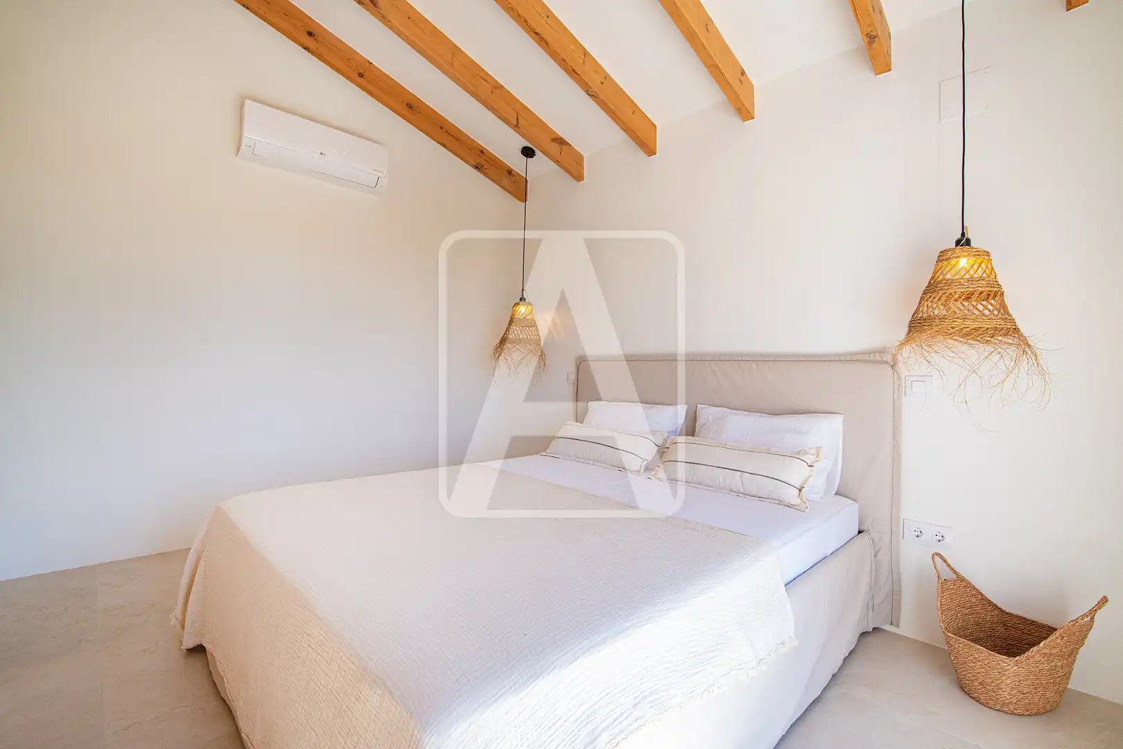 Dormitori de Casa o xalet en venda en Cala Advocat - Baladrar  