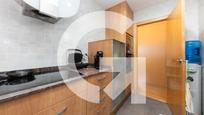 Flat for sale in Sant Vicenç Dels Horts, imagen 3