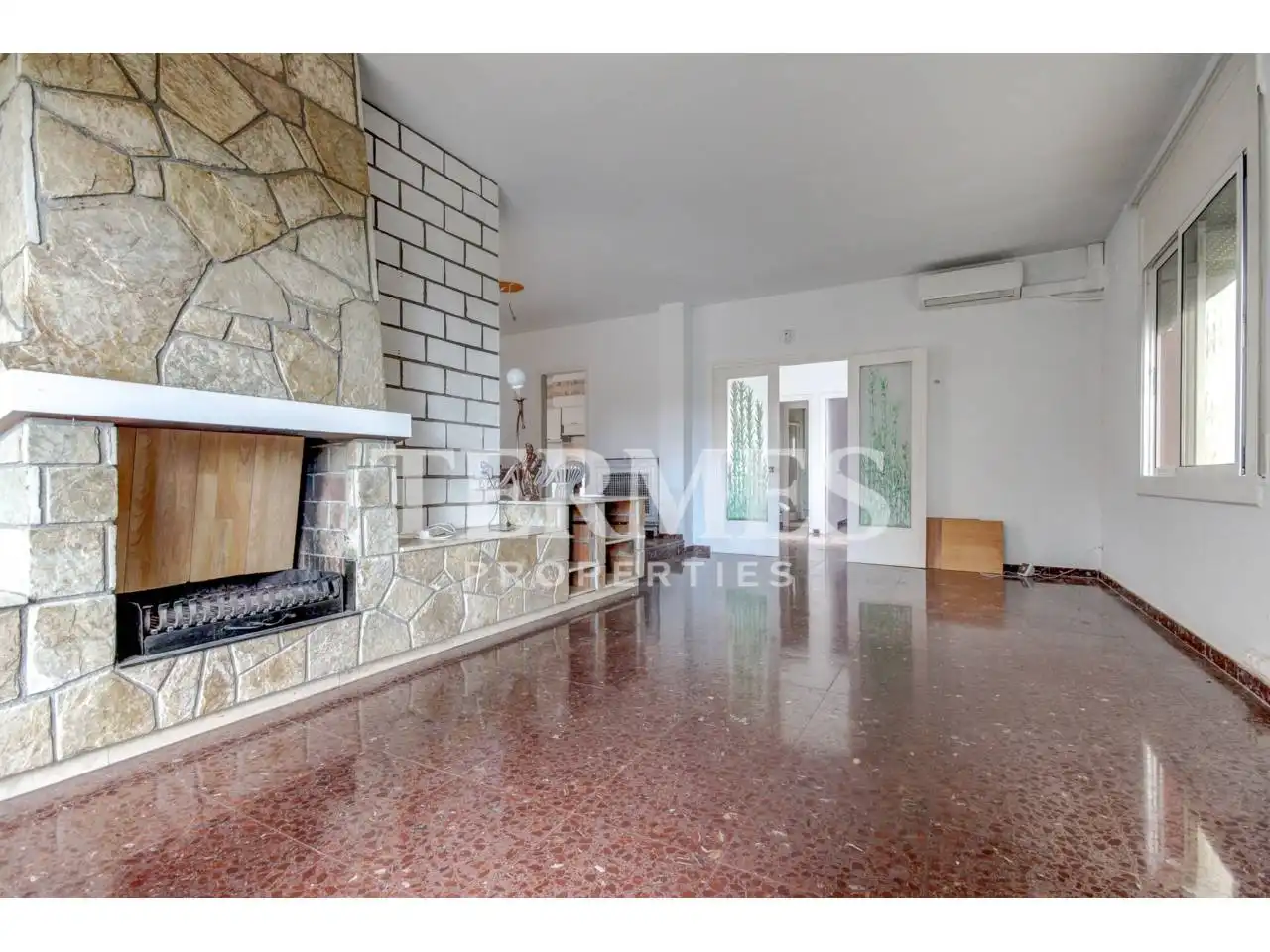 Sala d'estar de Casa o xalet en venda en Collbató amb Aire condicionat, Calefacció i Jardí privat