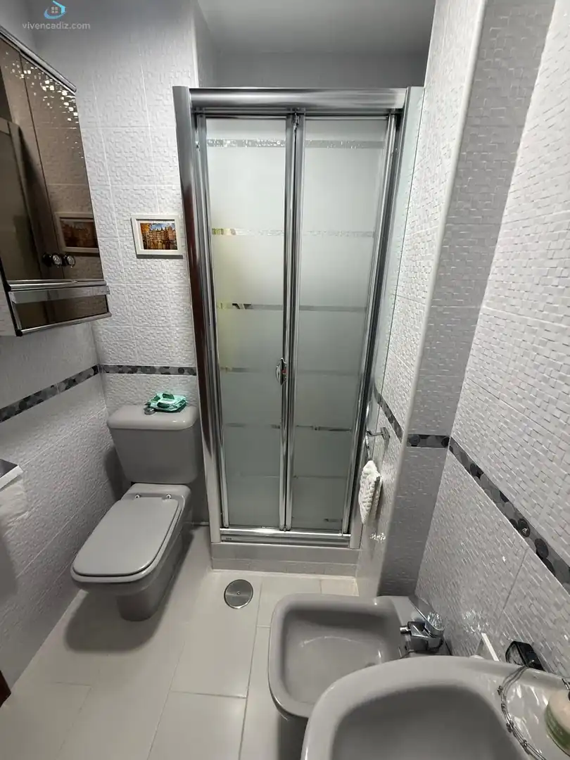 Baño de Piso en venta en Cádiz