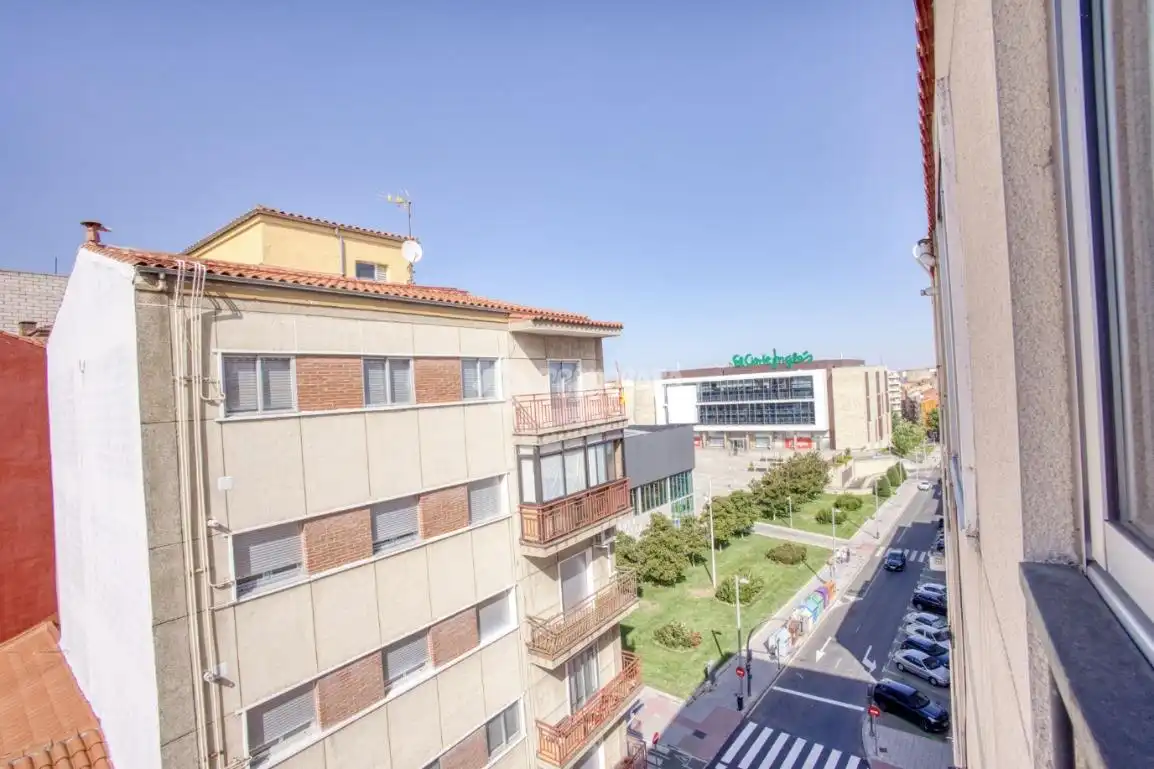 Vista exterior de Piso en venta en Salamanca con Calefacción y Balcón