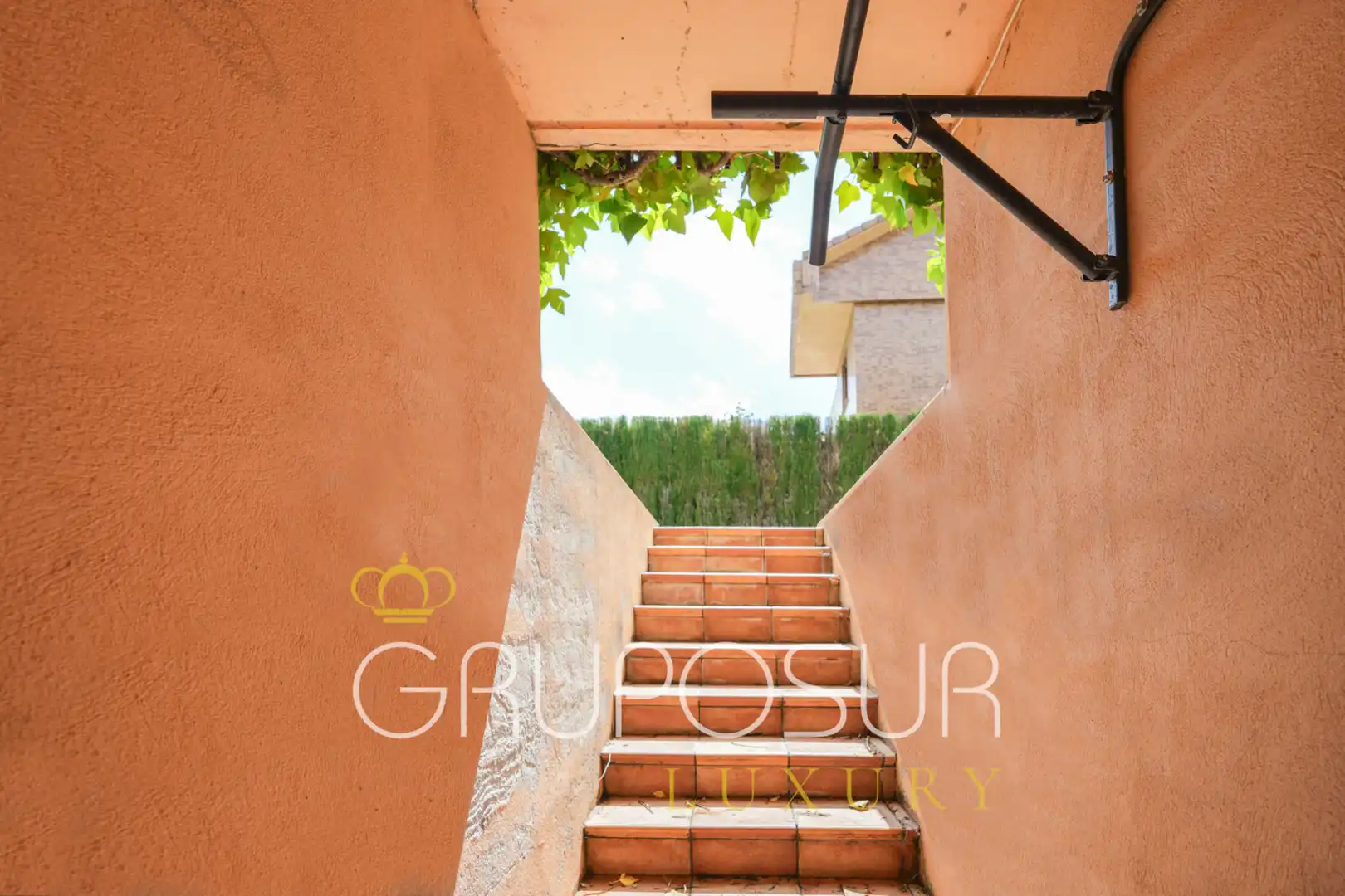 Exterior view of Detached homes for sale in Simancas  with Heating, Private garden and Parquet flooring