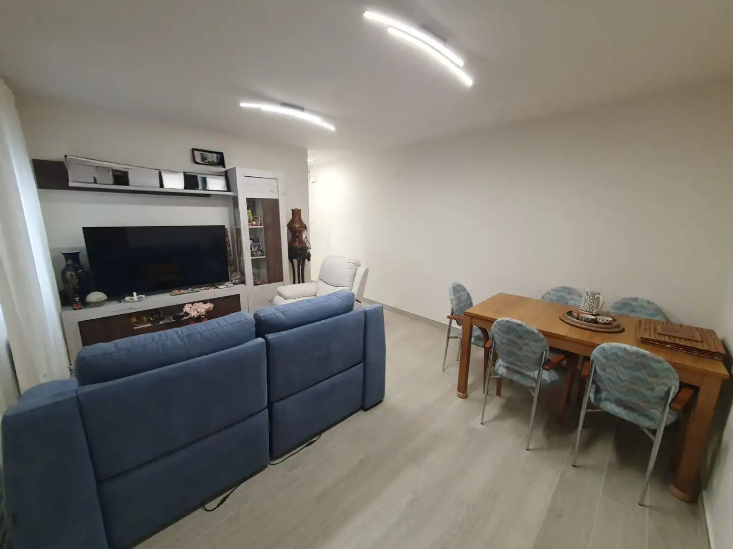 Piso con ascensor en venta en Genaro Oraá, imagen 3