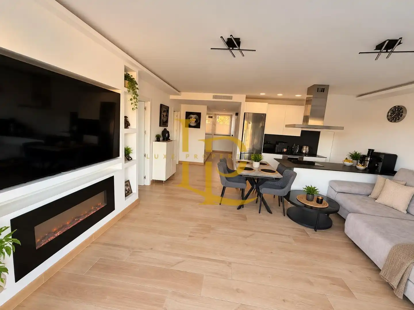 Sala d'estar de Casa o xalet en venda en Cambrils amb Calefacció, Jardí privat i Terrassa