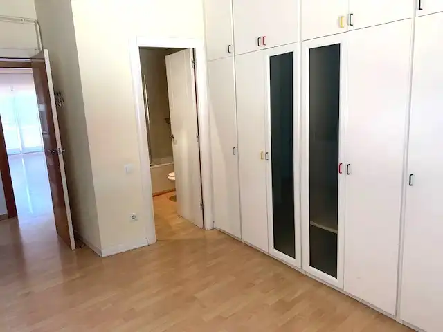 Habitación de Piso en venta en Badalona con Aire acondicionado, Calefacción y Parquet
