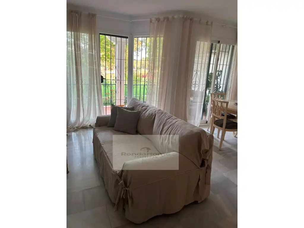 Wohnzimmer von Wohnung zur Miete in Mijas