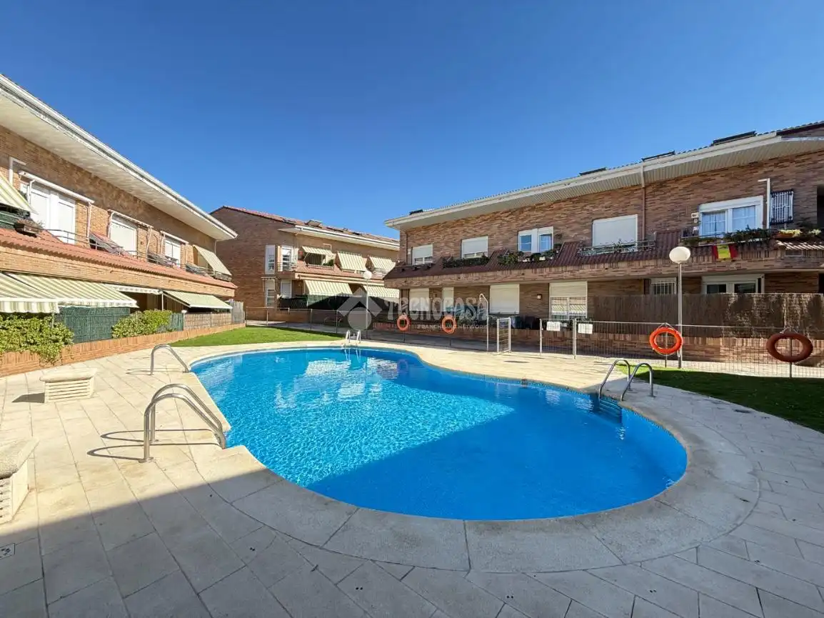 Detached homes for sale in Colmenarejo