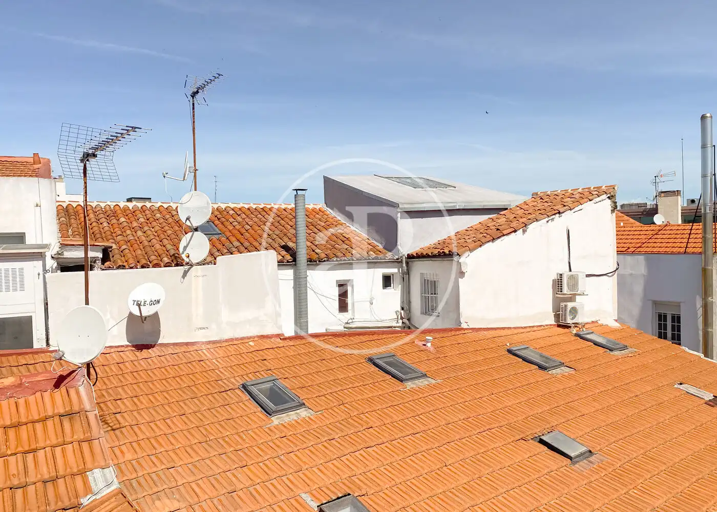 Exterior view of Flat for sale in Madrid  with Air Conditioner, Heating and Storage room