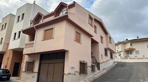 Casa Señorial en los Villares en zona nueva residencial