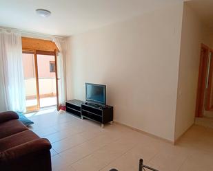 Sala d'estar de Apartament en venda en Sort amb Calefacció, Terrassa i Moblat