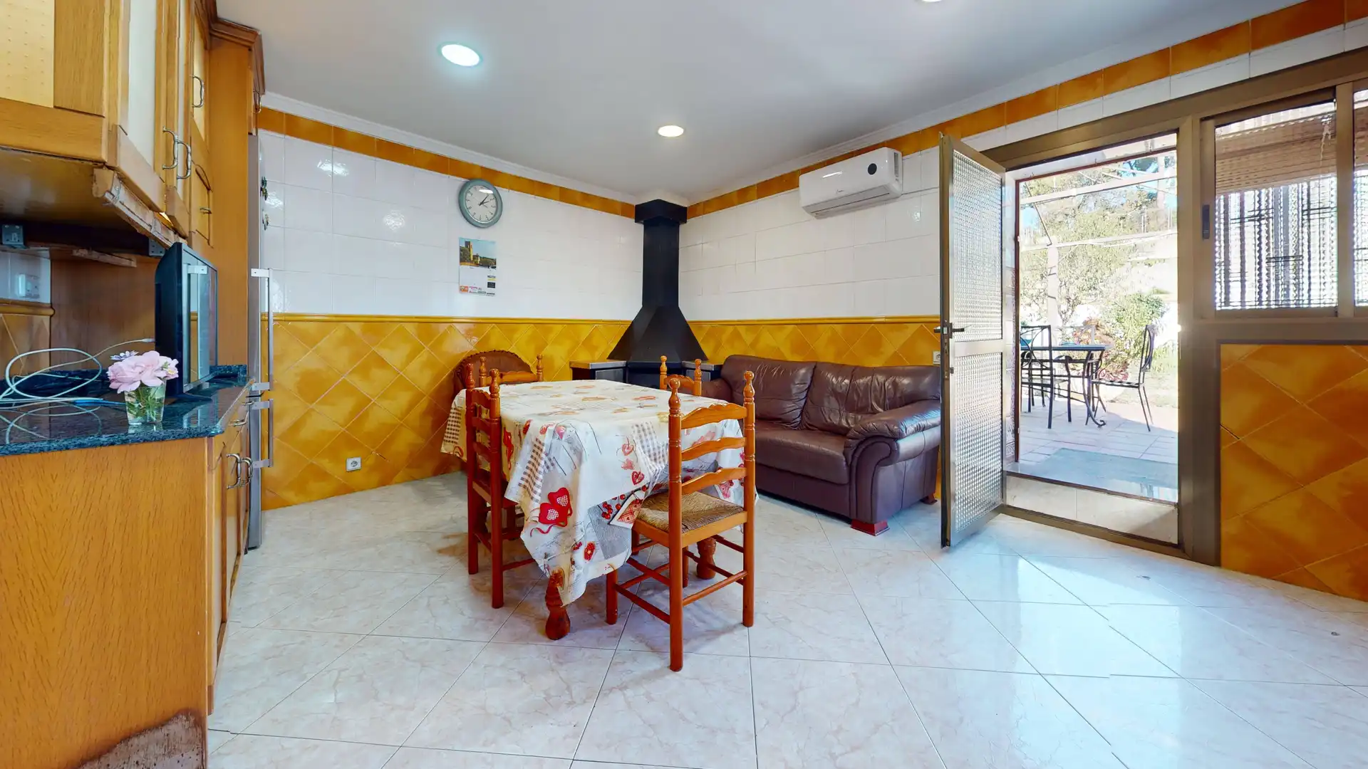 Comedor de Casa o chalet en venta en Lliçà d'Amunt con Calefacción, Terraza y Trastero