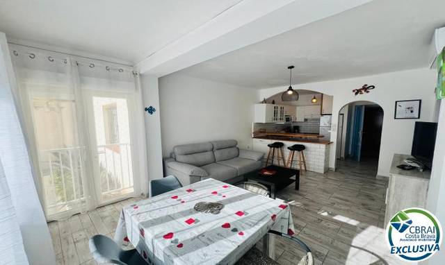 Piso en Venta en Carrer de Miguel de Cervantes,, 25 en Salatar