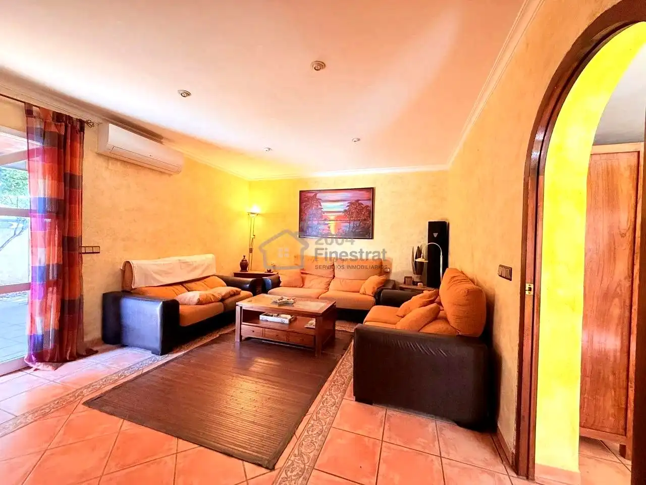 Sala de estar de Casa o chalet en venta en L'Alfàs del Pi con Aire acondicionado, Jardín privado y Terraza