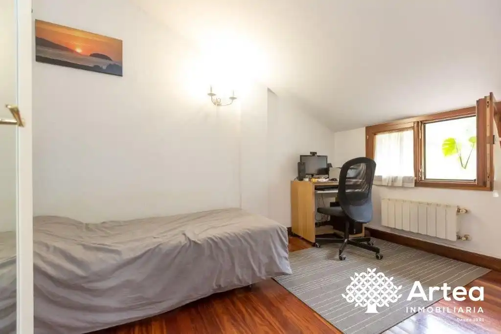 Habitación de Piso en venta en Gernika-Lumo con Calefacción, Terraza y Trastero