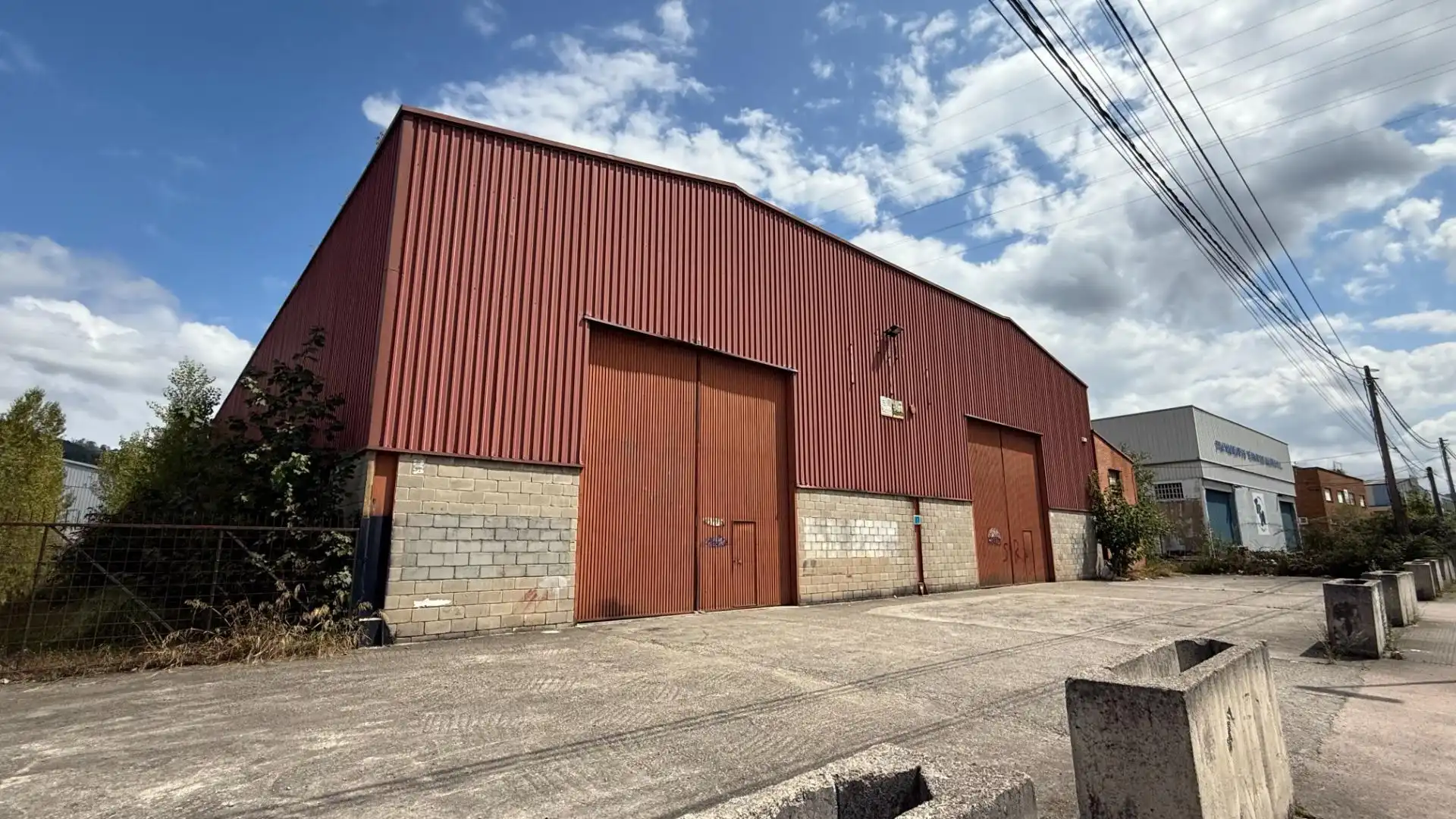 Exterior view of Industrial buildings for sale in Langreo