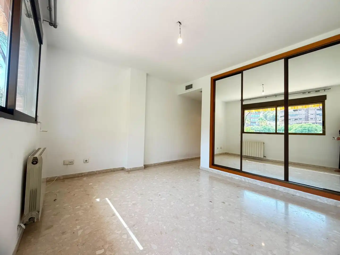 Habitación de Dúplex en venta en Alicante / Alacant con Aire acondicionado, Calefacción y Terraza