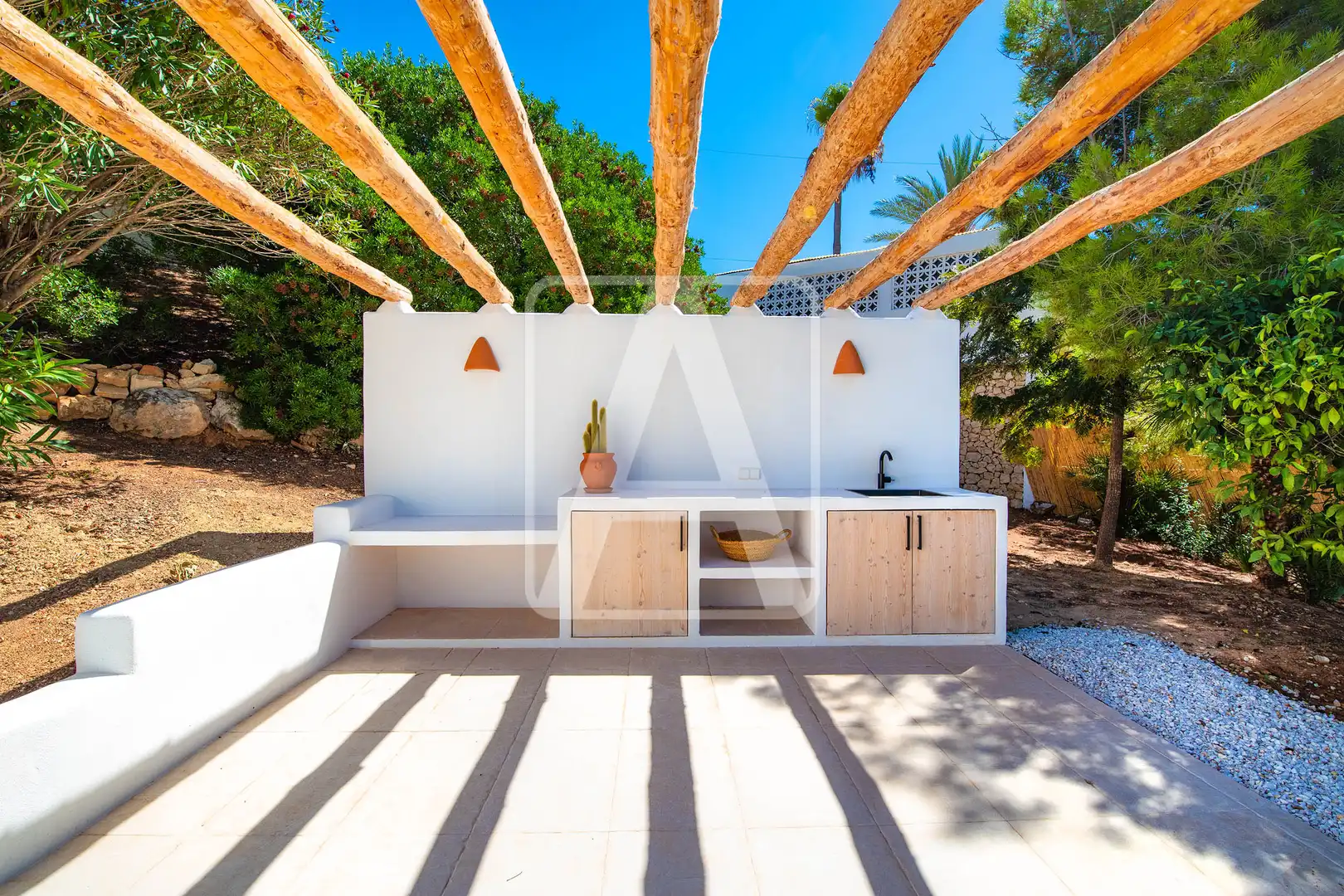 Terrassa de Casa o xalet en venda en Cala Advocat - Baladrar  