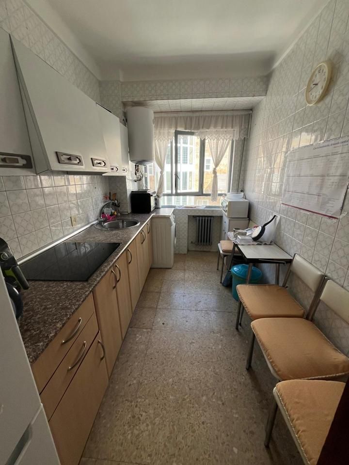 Kitchen of Flat to rent in Salamanca Capital  with Heating and Furnished