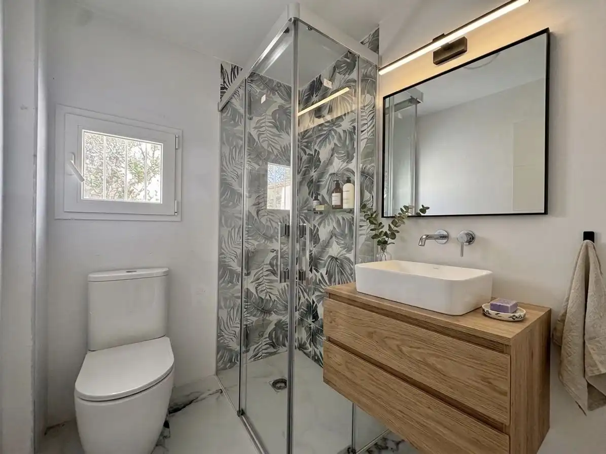 Bathroom of Houses for sale in Almáchar  with Heating and Terrace