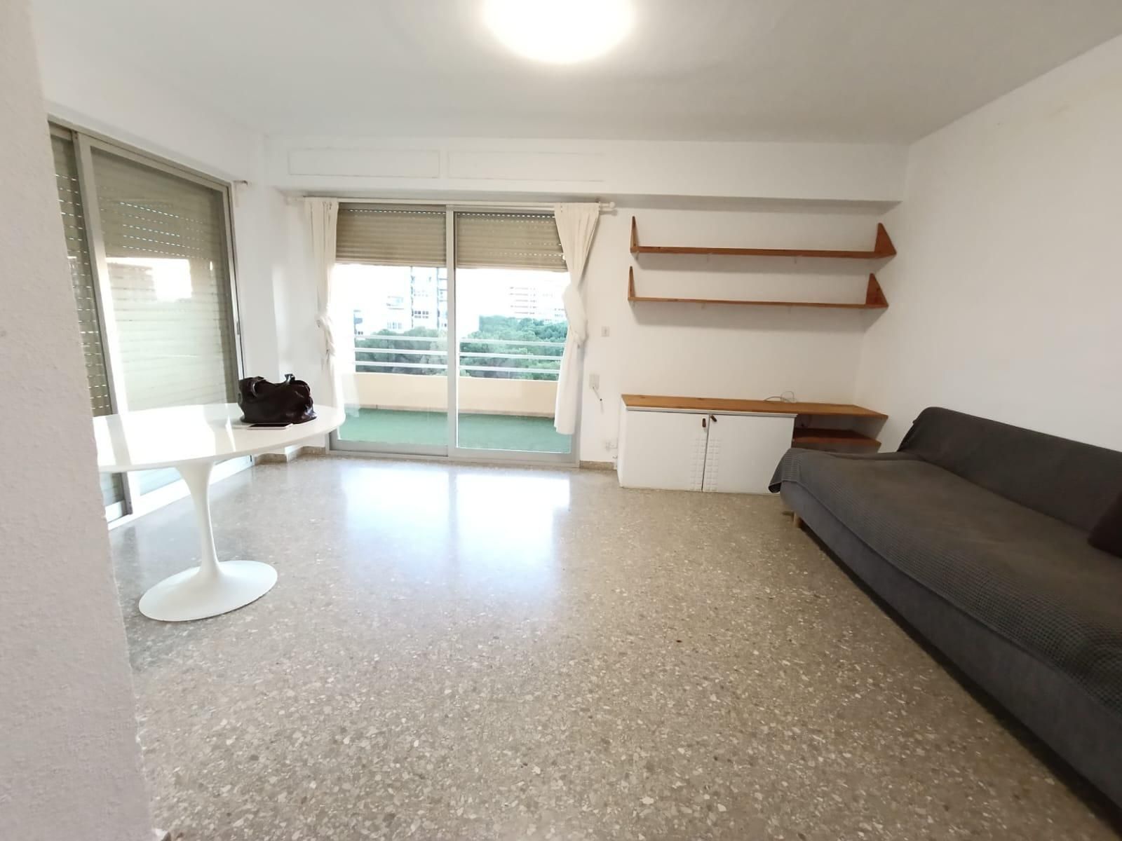 Living room of Flat for sale in  Valencia Capital  with Private garden, Terrace and Storage room
