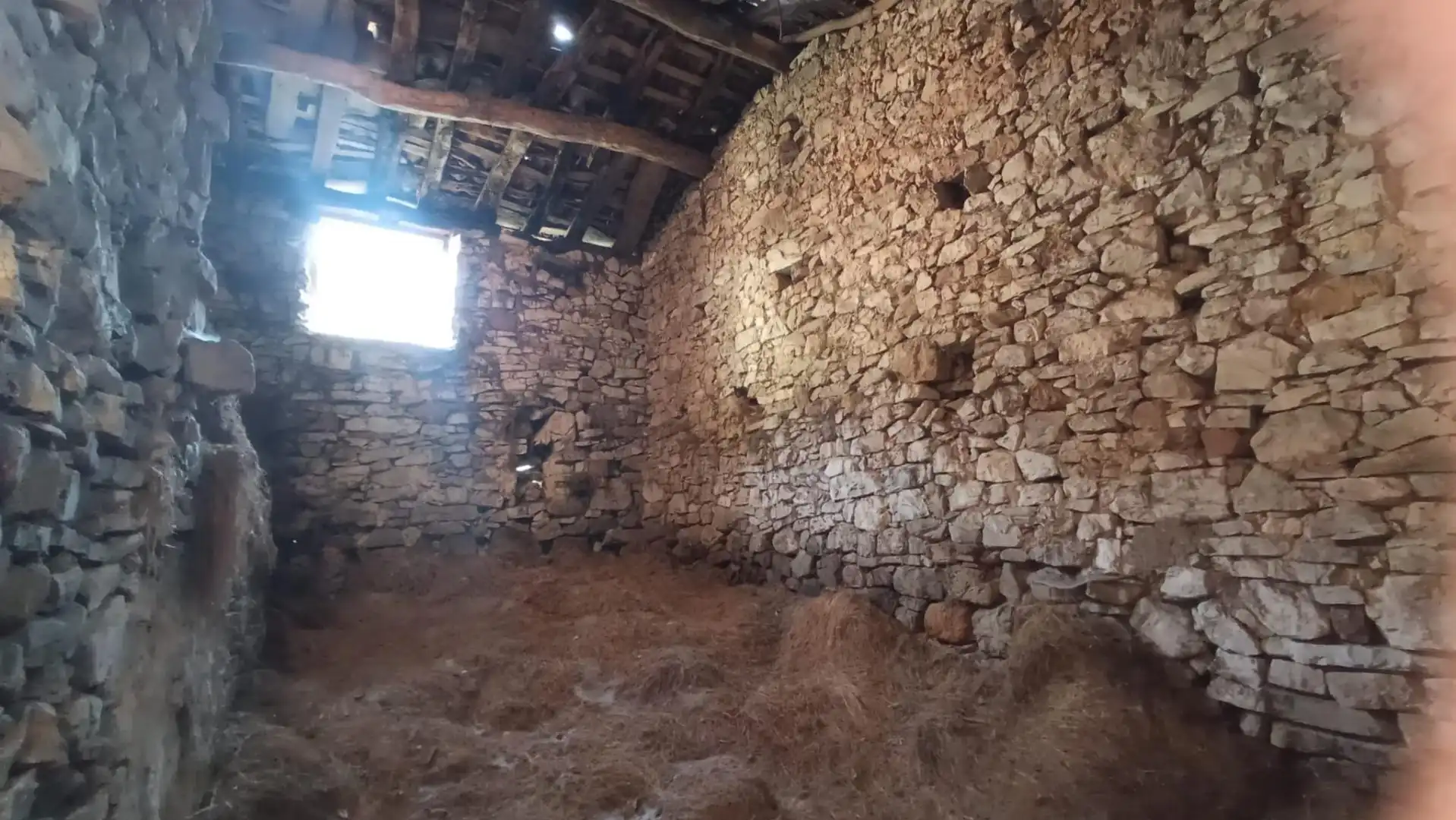 Finca rústica en venta en Sariego con Jardín privado y Amueblado