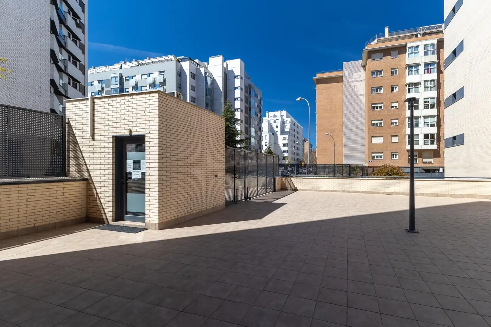 Vista exterior de Piso en venta en Madrid con Aire acondicionado, Calefacción y Terraza