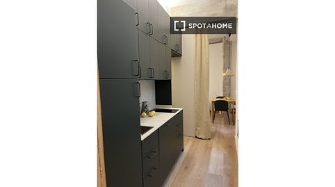 Foto 4 de Habitación en Ensanche - Moyua - Diputación, Bilbao