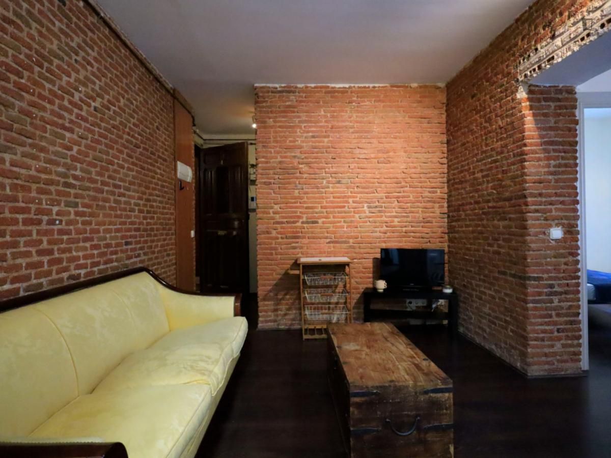 Apartment to rent in  Madrid Capital  with Furnished, Oven and Washing machine