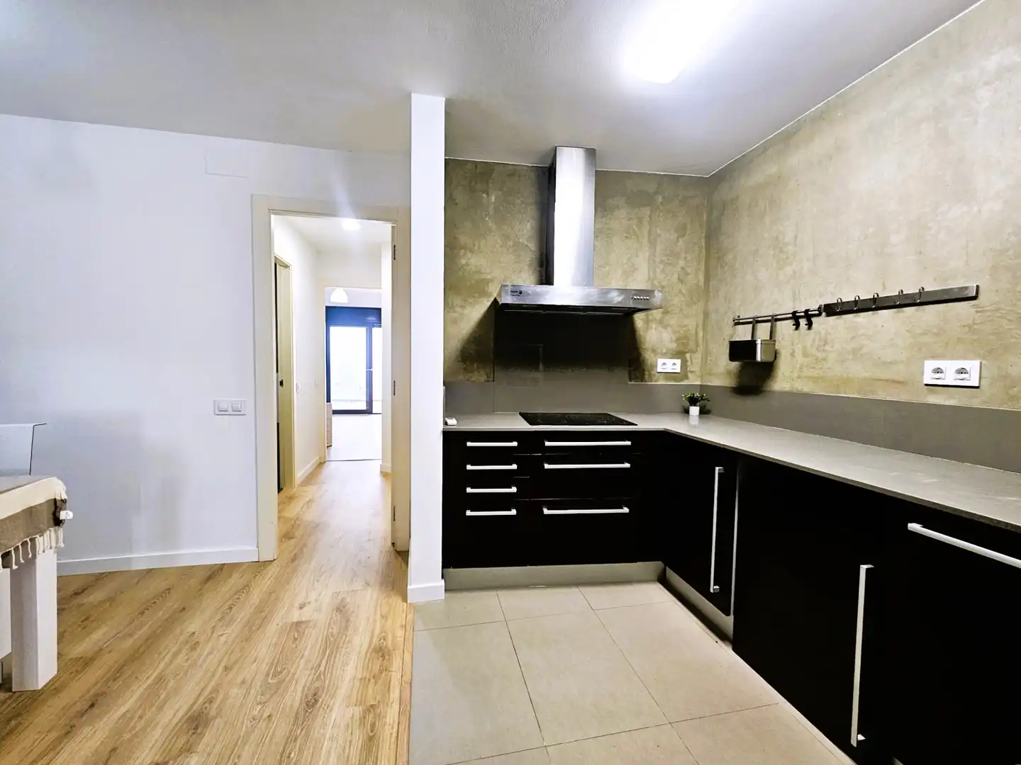 Kitchen of Flat for sale in Caldes de Montbui  with Air Conditioner, Heating and Parquet flooring