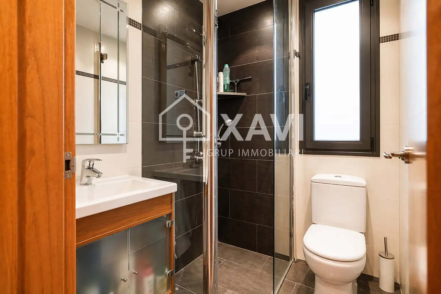 Bathroom of Flat for sale in Igualada  with Air Conditioner, Heating and Private garden