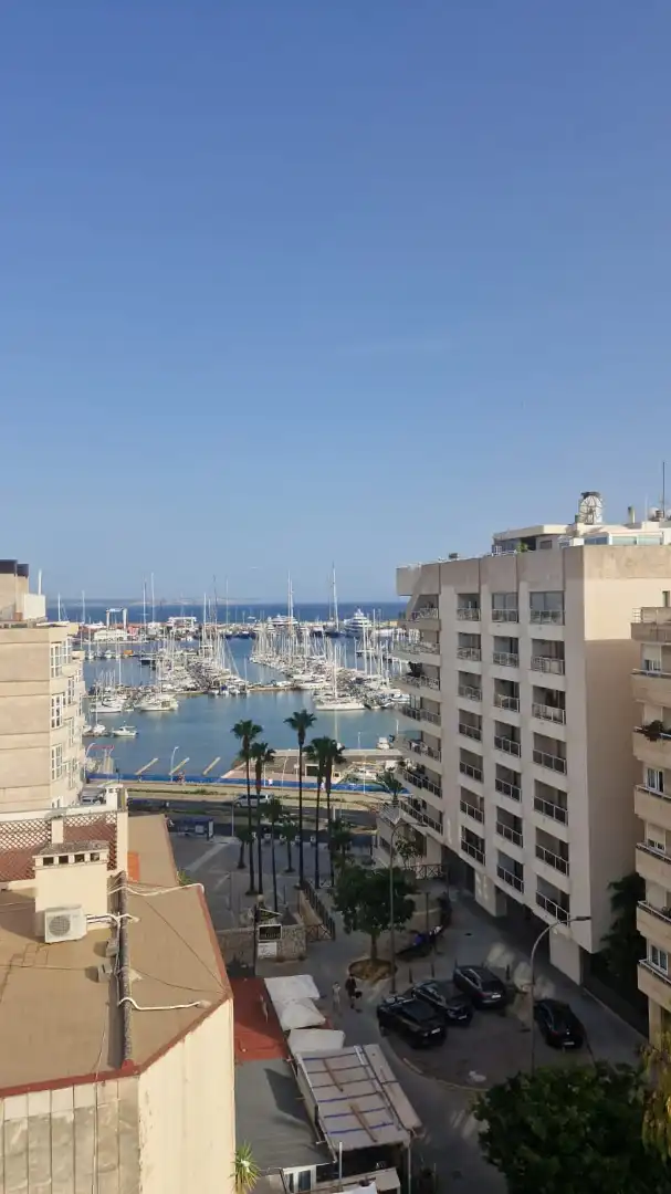 Attic for rent in  Palma de Mallorca  with Air Conditioner, Terrace and Washing machine