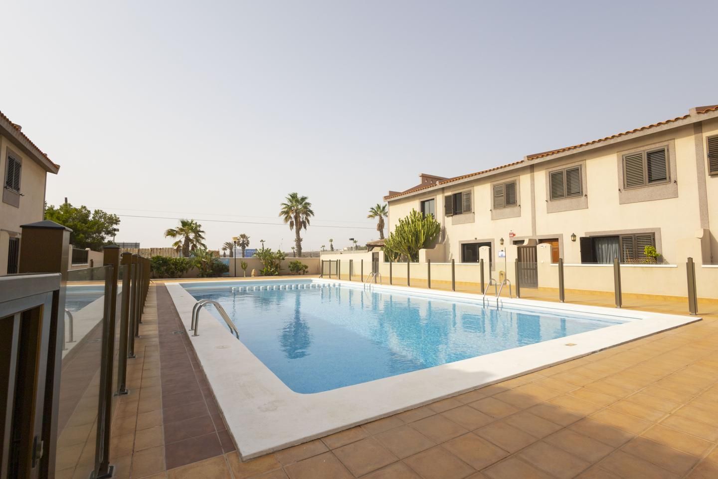 Piscina de Pis en venda en Granadilla de Abona amb Balcó i Piscina comunitària
