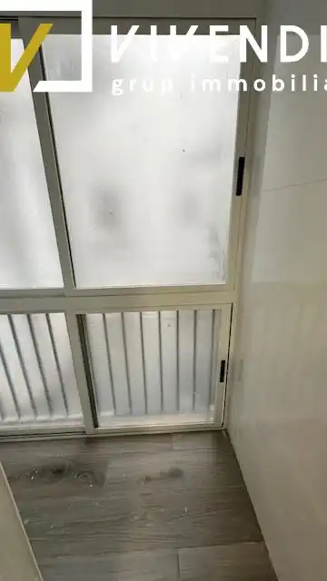 Piso con terraza en venta en Calle BALMES, imagen 4