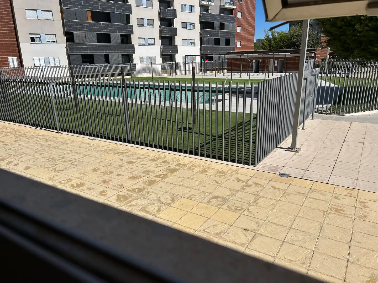 Piscina de Piso de alquiler en Alhendín con Aire acondicionado, Calefacción y Jardín privado