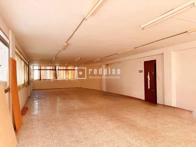 Local comercial en Alquiler en de Juan Sebastián Elcano en El Palo