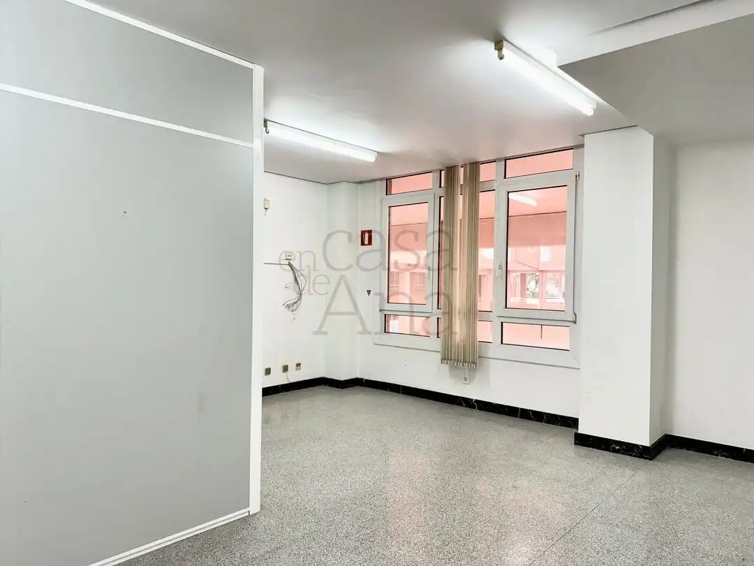 Bureau avec ascenseur à louer à Landabaso Plaza, imagen 13