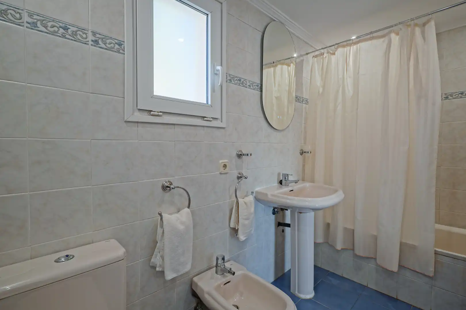 Baño de Casa adosada en venta en Jávea / Xàbia con Aire acondicionado, Calefacción y Jardín privado