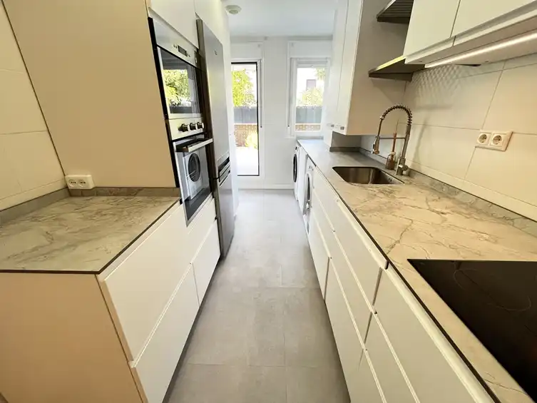 Kitchen of Flat for rent in Las Rozas de Madrid  with Air Conditioner, Heating and Private garden