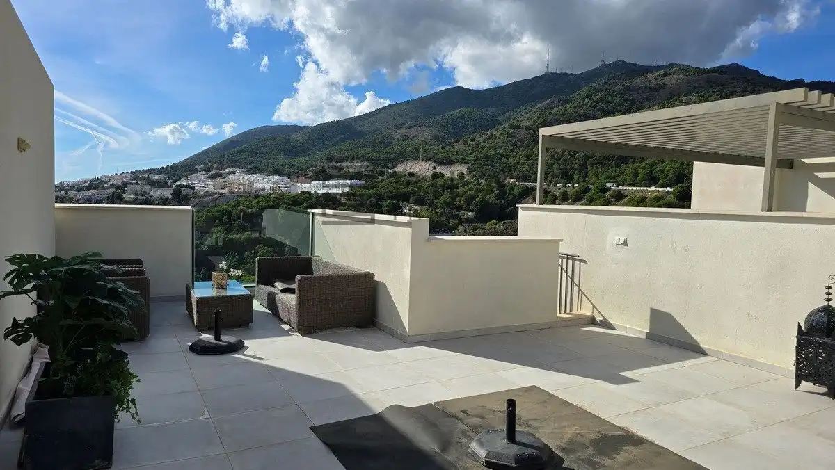 Àtic amb piscina en venda a Rocas Blancas, imagen 29