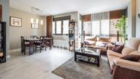 Living room of Flat for sale in  Madrid Capital